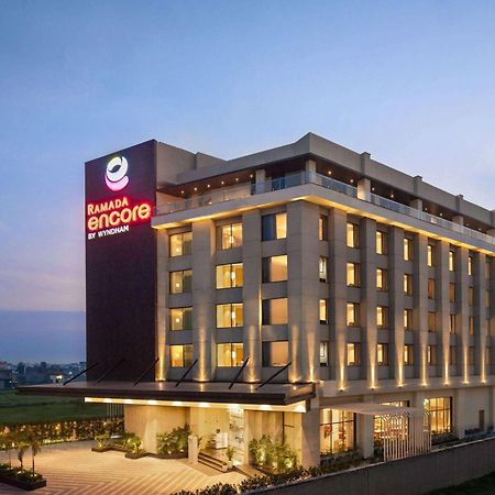 Ramada Encore By Wyndham Amritsar Airport Bagian luar foto