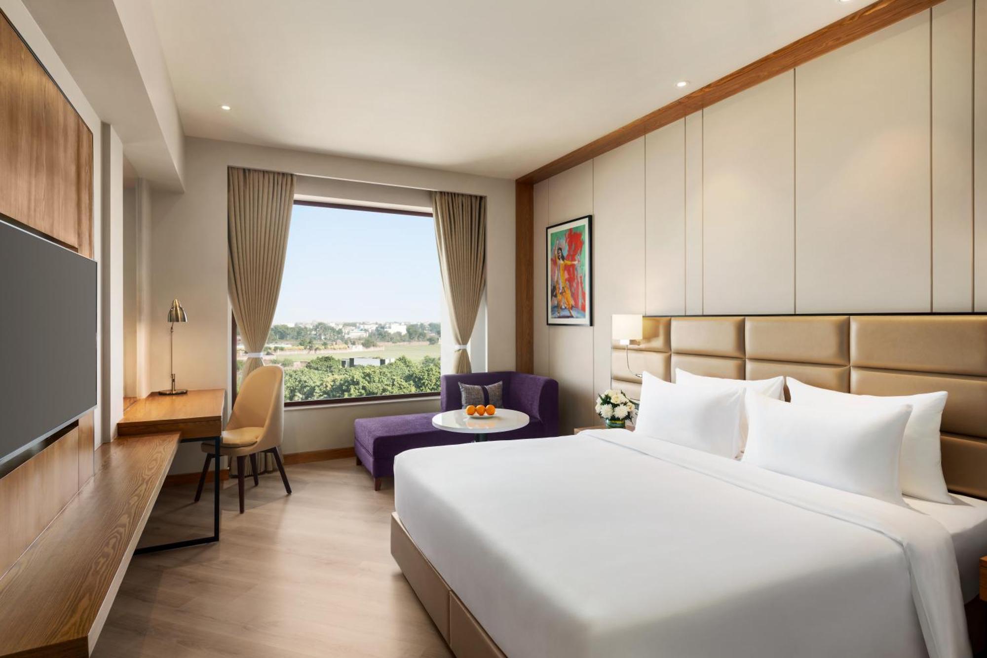 Ramada Encore By Wyndham Amritsar Airport Bagian luar foto